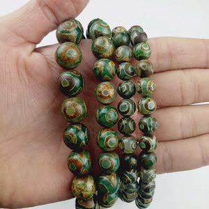 Ava's Emerald Eyes Beads