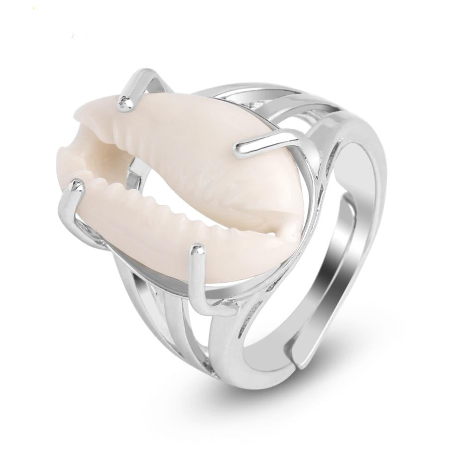 Daria's White Conch Ring