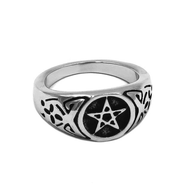 Laurel's Pentagram Star Ring