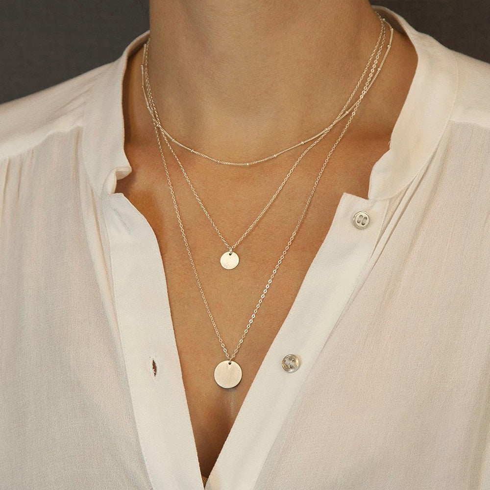 Audrey's Minimalist Pendant Necklace Set