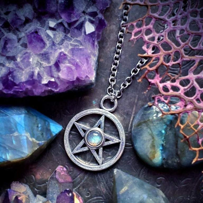 Emerald's Labradorite Pentagram Necklace